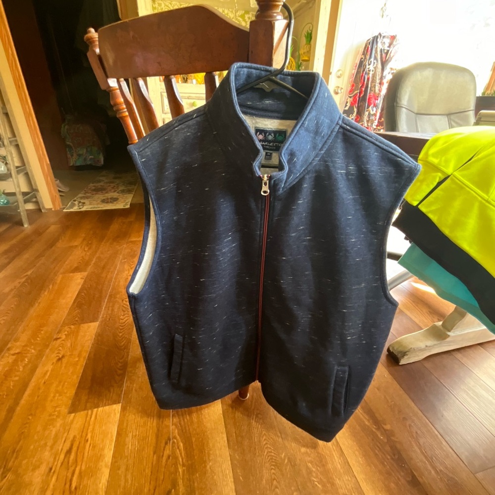 Charleston Threads X-Large men’s vest